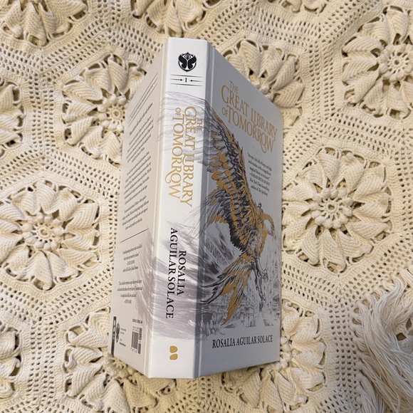 Hardcover of The Great Library of Tomorrow by Rosalia Aguilar Solace - Picture 3 of 3